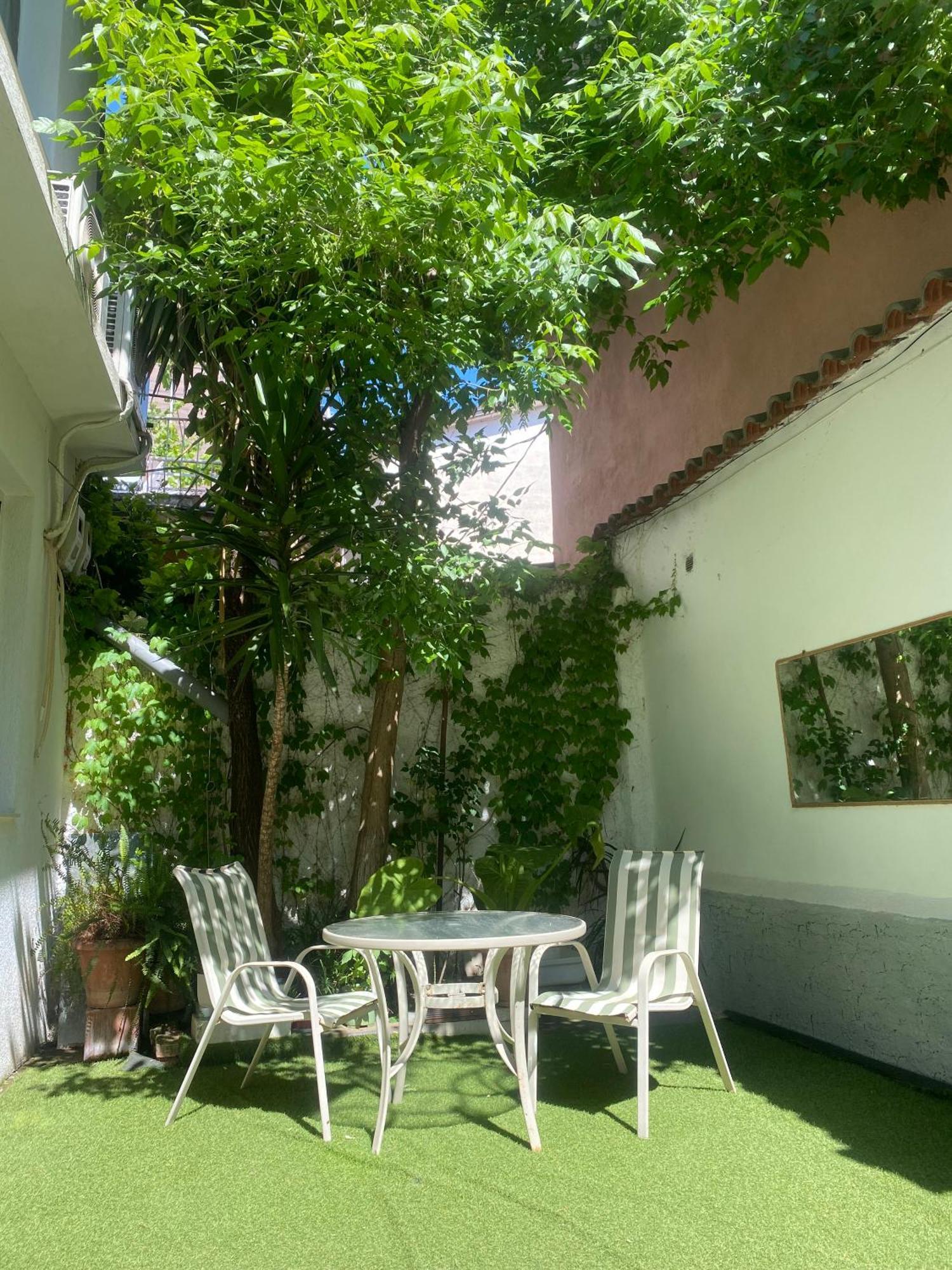 Trip'N'Hostel Chill Zone Tirana Exterior foto